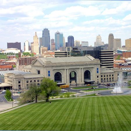 Residence Inn Kansas City Downtown/Union Hill מראה חיצוני תמונה