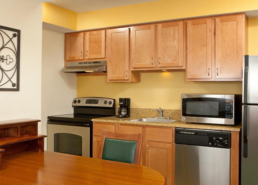 Residence Inn Kansas City Downtown/Union Hill חדר תמונה