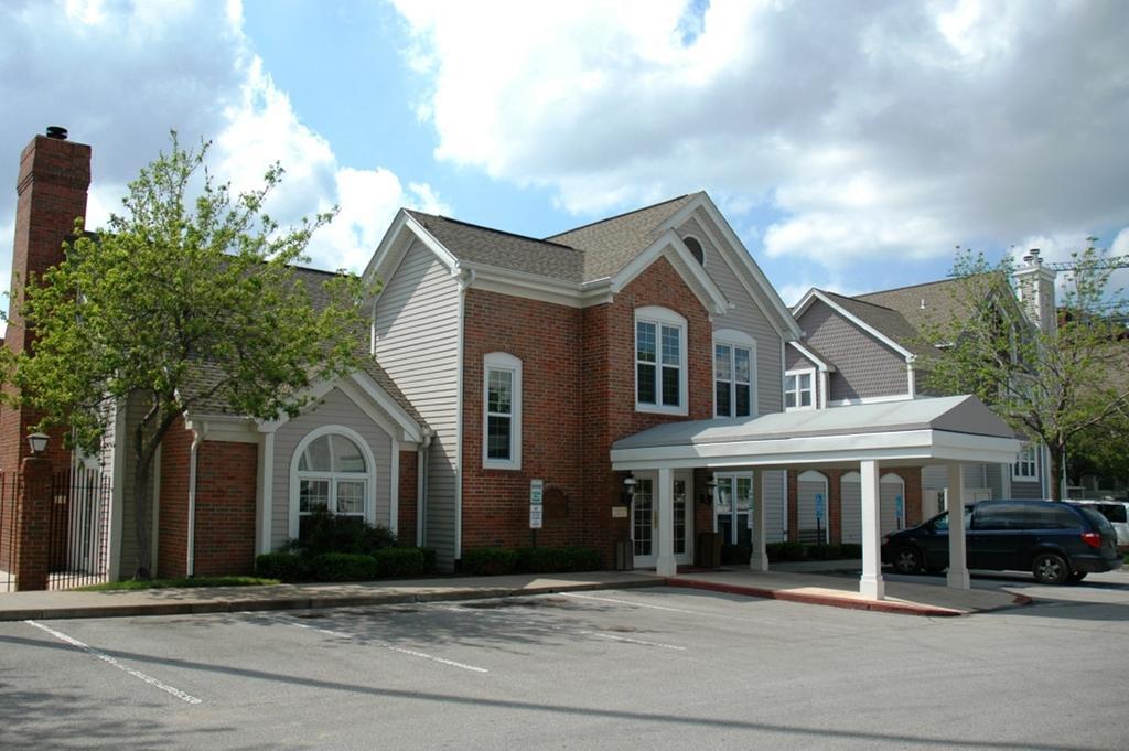 Residence Inn Kansas City Downtown/Union Hill מראה חיצוני תמונה